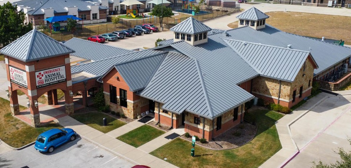 The Emergency Animal Hospital and Veterinary Referral Center Exterior image of an emergency animal hospital